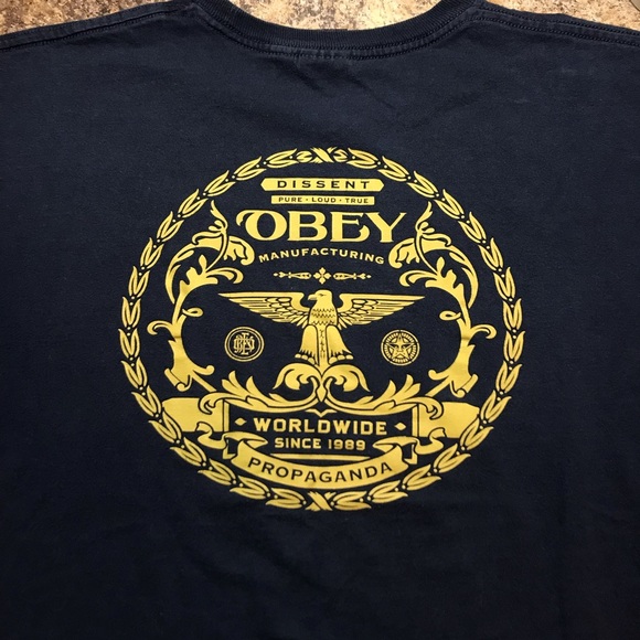 Sold ❌Obey Graphic Tee - Picture 7 of 7